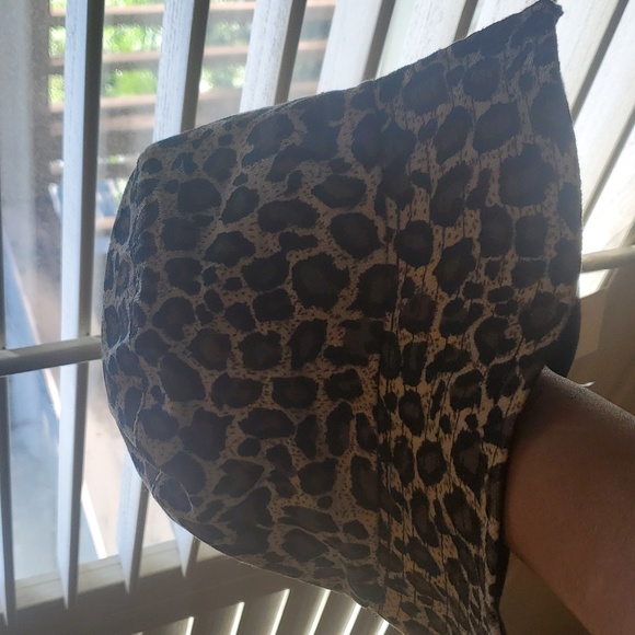 Leopard Bucket Hat - Picture 2 of 4